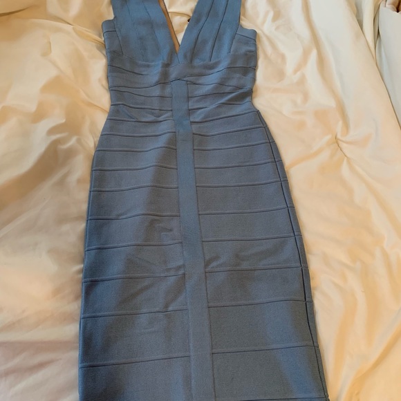 Herve Leger Deep V neck Haze bandage dress - Picture 4 of 8